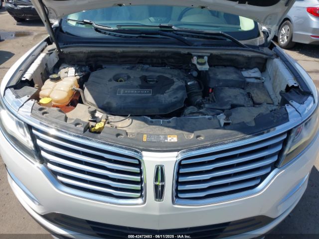 5LMCJ1A92FUJ36525 Lincoln 2015