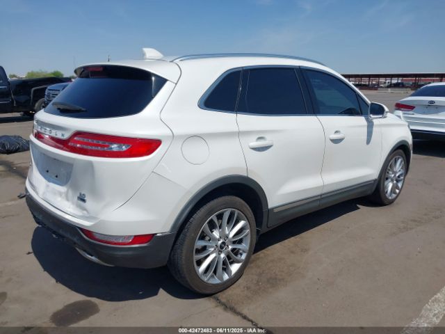 5LMCJ1A92FUJ36525 Lincoln 2015