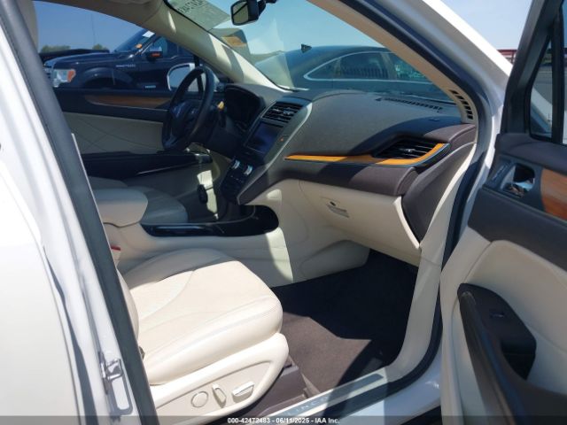 5LMCJ1A92FUJ36525 Lincoln 2015