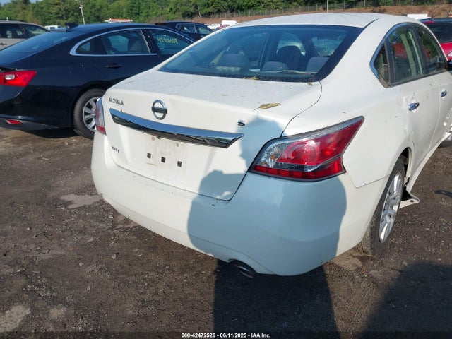 1N4AL3AP5FN328444 Nissan Altima 2.5 S