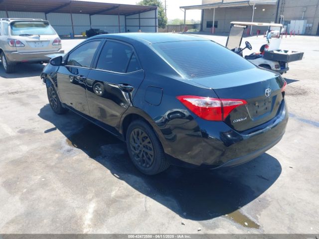 2019 TOYOTA COROLLA 2T1BURHEXKC237721 Photo 2