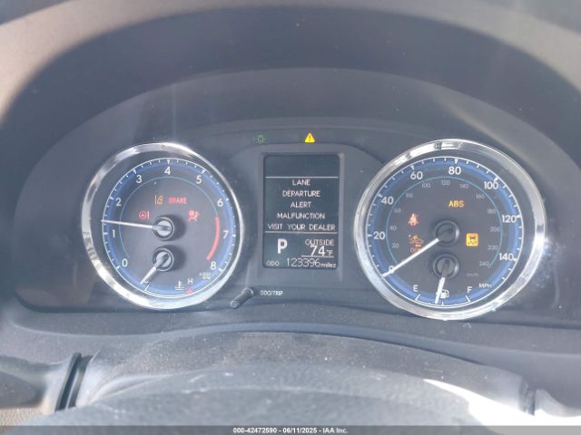 2019 TOYOTA COROLLA 2T1BURHEXKC237721 Photo 6