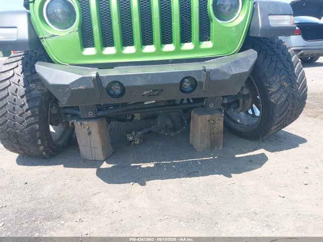 1C4GJXAG1JW271695 Jeep 2018