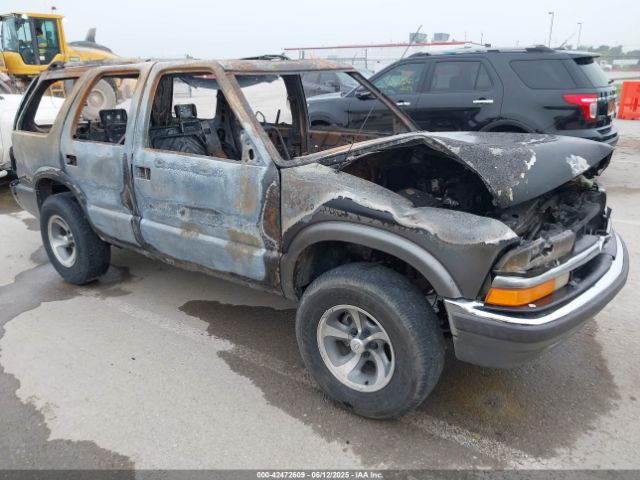 2000 CHEVROLET BLAZER 1GNDT13W5Y2100956