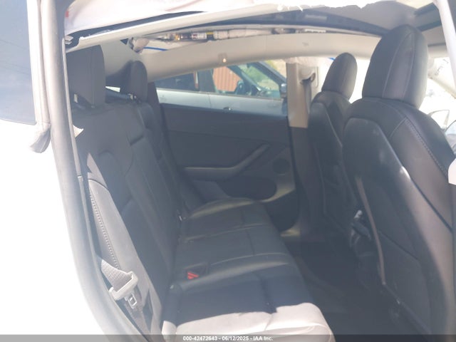 2022 TESLA MODEL Y 7SAYGDEE6NF481300 Photo 7