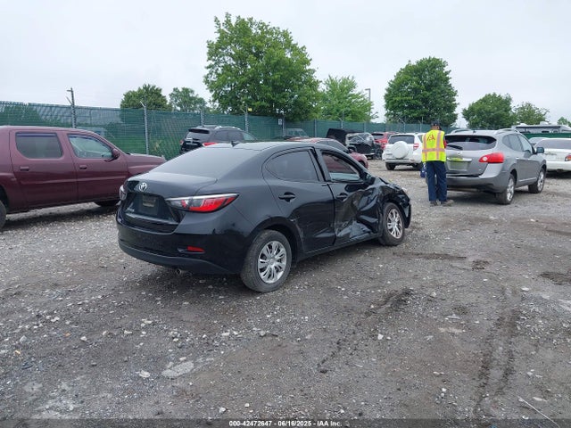 3MYDLBYV5KY520984 Toyota p5v