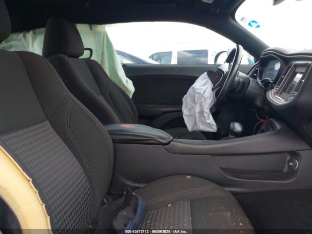 2019 DODGE CHALLENGER 2C3CDZAG3KH632849 Photo 4
