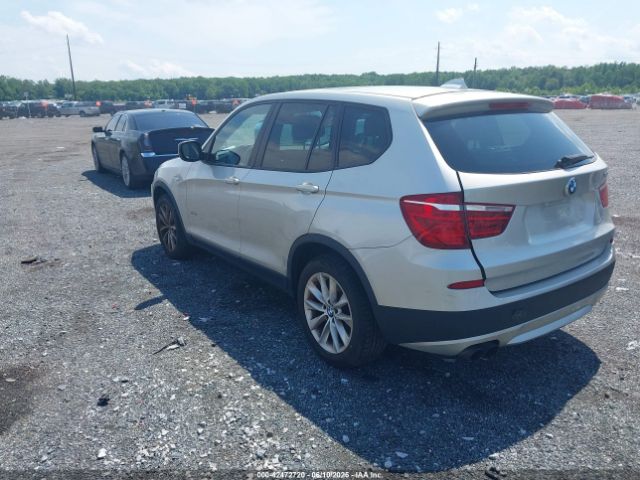 2013 BMW X3 5UXWX9C57D0D01258 Photo 2