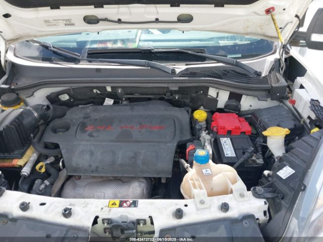 2019 RAM PROMASTER CITY ZFBHRFAB6K6M68006 Photo 9