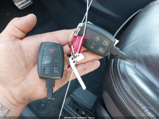 2011 VOLVO C70 YV1672MC3BJ117889 Photo 10