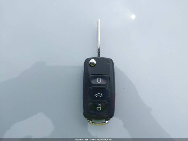 42472867 :رقم المزاد ، 3VW2B7AJ1HM397274 vin ، 2017 Volkswagen Jetta 1.4t S مزاد بيع