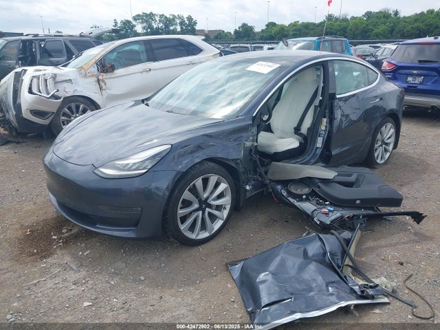 2019 TESLA MODEL 3 5YJ3E1EA7KF529830 Photo 1