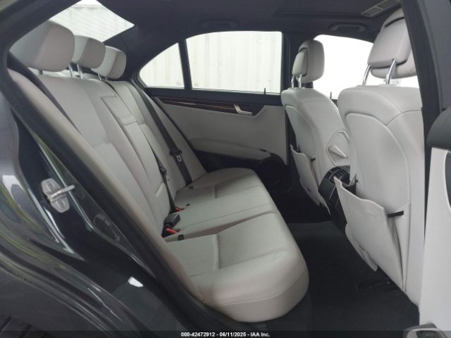2013 MERCEDES-BENZ C 250 WDDGF4HBXDA869284 Photo 7