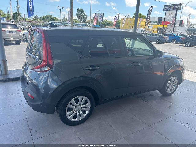 KNDJ23AU1M7796062 KIA SOUL S