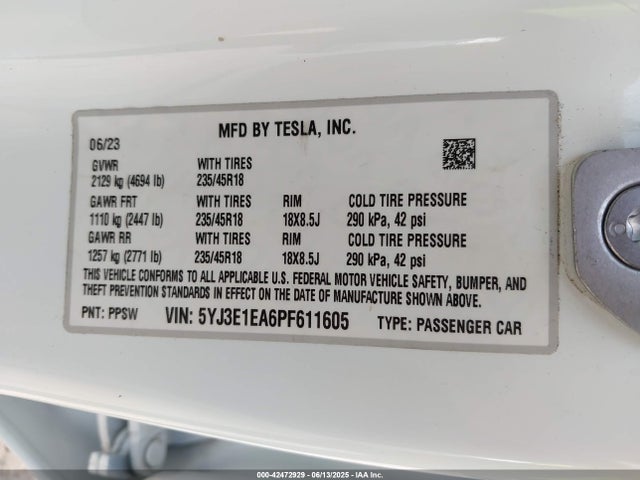 2023 TESLA MODEL 3 5YJ3E1EA6PF611605 Photo 8