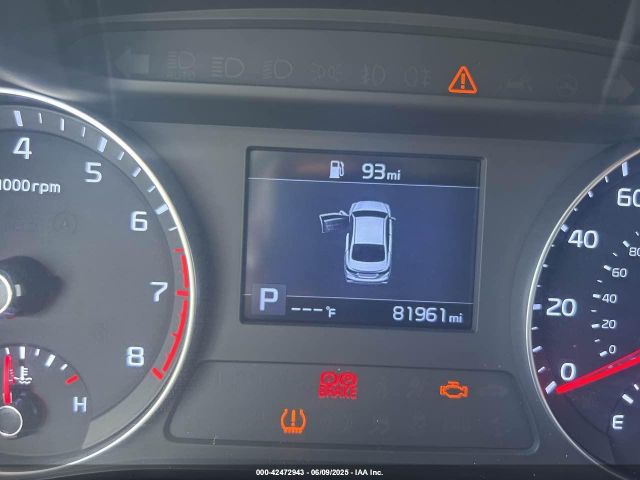 3KPF24AD6ME337864 KIA Forte Lxs
