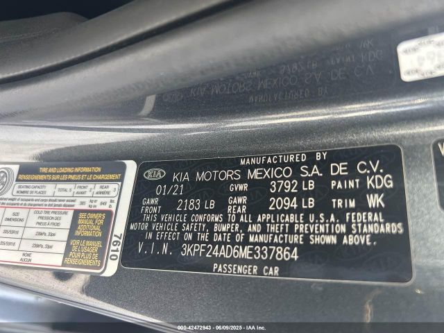 3KPF24AD6ME337864 KIA Forte Lxs