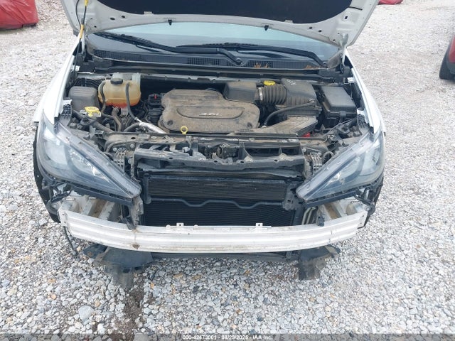 Chrysler Pacifica 2018 2C4RC1AG7JR165535 Image 10