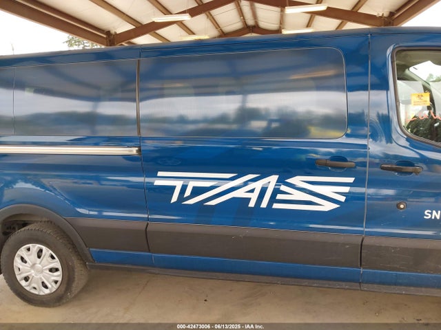 1FBZX2YM1KKB05406 Ford 2019