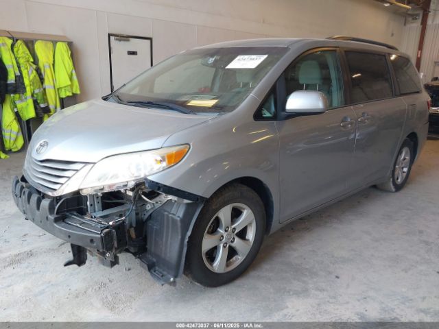 2015 TOYOTA SIENNA 5TDKK3DC2FS643769 Photo 1