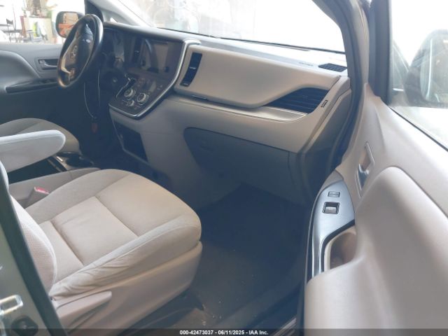 2015 TOYOTA SIENNA 5TDKK3DC2FS643769 Photo 4