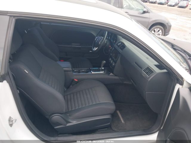 2014 DODGE CHALLENGER 2C3CDYAG8EH274548 Photo 4