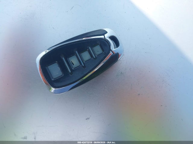 1G1RC6S53HU100424 Chevrolet VOLT LT