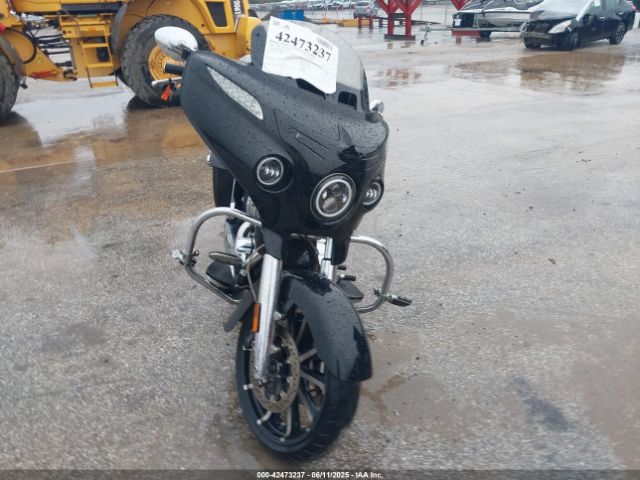 2017 INDIAN MOTORCYCLE CO. CHIEFTAIN 56KTCNAA6H3356675 Photo 4