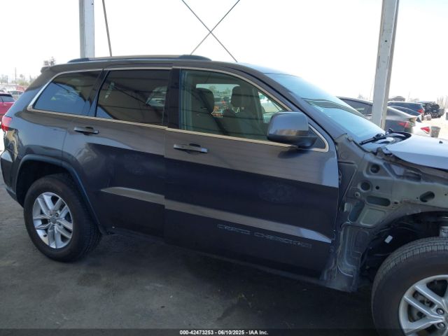 1C4RJEAG7HC712710 Jeep Grand Cherokee Laredo 4x2