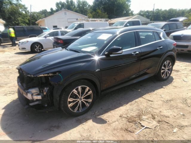 2017 INFINITI QX30 SJKCH5CR0HA020653 Photo 1