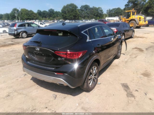 2017 INFINITI QX30 SJKCH5CR0HA020653 Photo 3