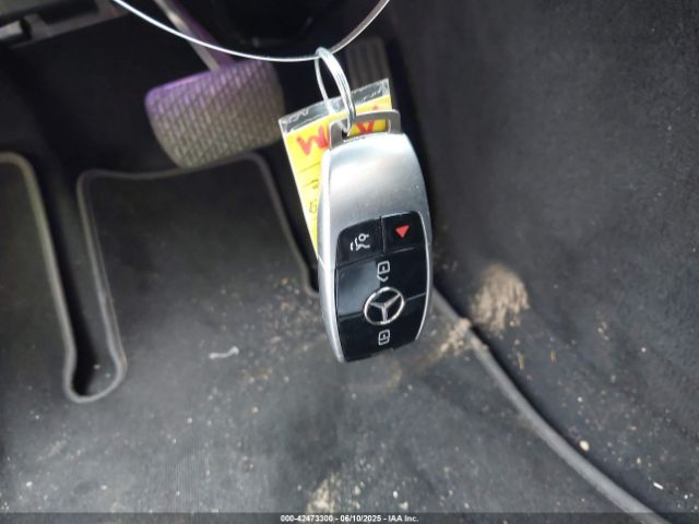 2017 MERCEDES-BENZ E 300 WDDZF4JB8HA275737 Photo 10