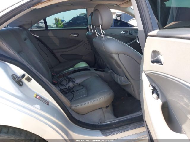 2006 MERCEDES-BENZ CLS 500 WDDDJ75X06A021842 Photo 7