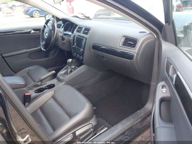 2017 VOLKSWAGEN JETTA 3VWL17AJ6HM268647 Photo 4