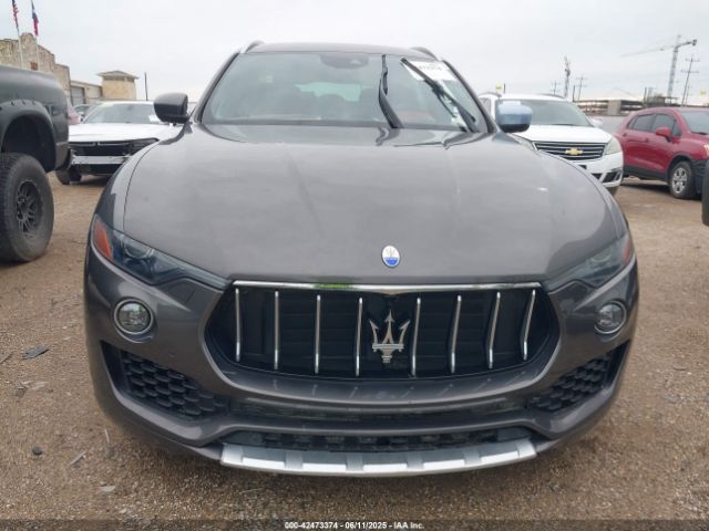 2017 MASERATI LEVANTE ZN661YUSXHX247660 Photo 5