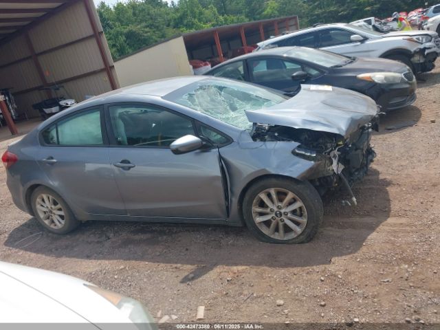 3KPFL4A77HE107926 KIA FORTE S