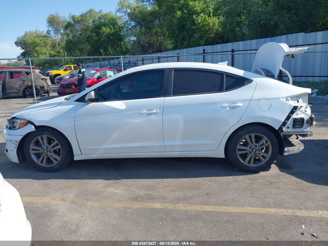 Hyundai mpi nu 2018 5NPD84LF2JH337582 Image 15