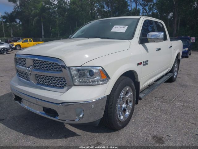 2018 RAM 1500 1C6RR7NM3JS252825 Photo 1