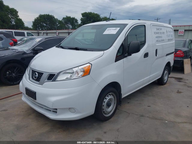 3N6CM0KN8LK708338 Nissan 2020