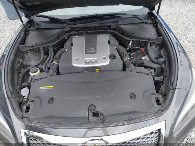 JN1BY1ARXFM562111 Infiniti 2015