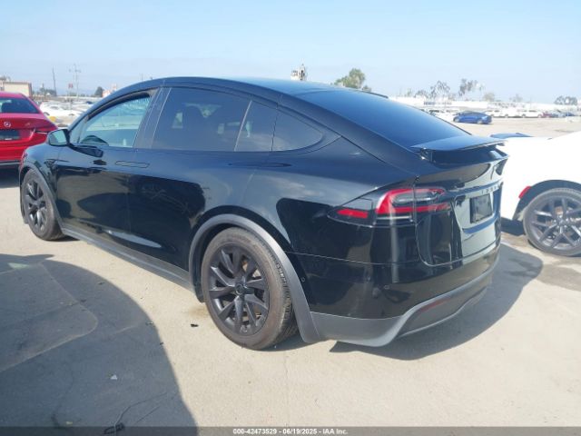 2023 TESLA MODEL X 7SAXCBE52PF376297 Photo 2