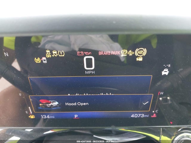 KL77LKEP9SC207332 Chevrolet lbp