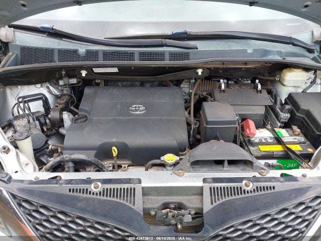 5TDXK3DC5FS542375 Toyota 2gr-fks