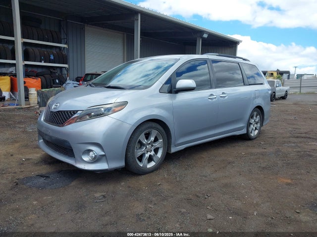 5TDXK3DC5FS542375 Toyota 2gr-fks