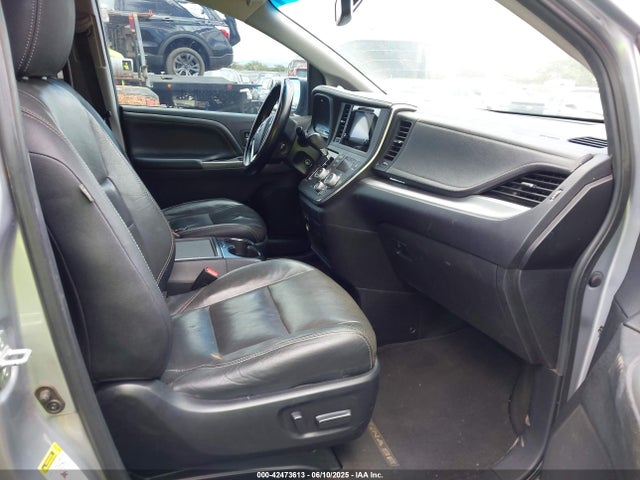 5TDXK3DC5FS542375 Toyota 2gr-fks