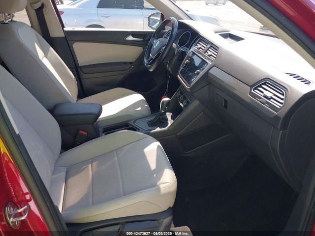 3VV3B7AX1JM214734 Volkswagen 2018
