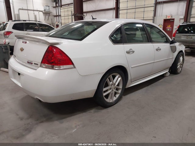 2G1WC5E35E1188410 Chevrolet lfx