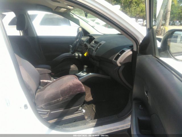 2010 MITSUBISHI OUTLANDER JA4AT2AW5AZ004367 Photo 4