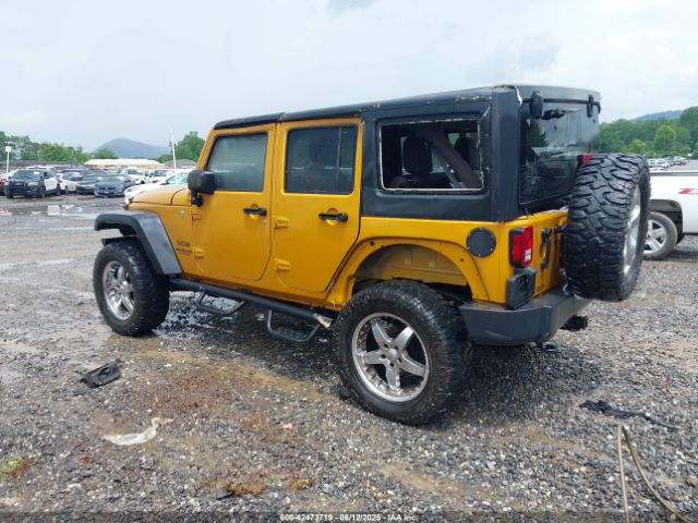 2014 JEEP WRANGLER UNLIMITED 1C4BJWDG2EL218625 Photo 2