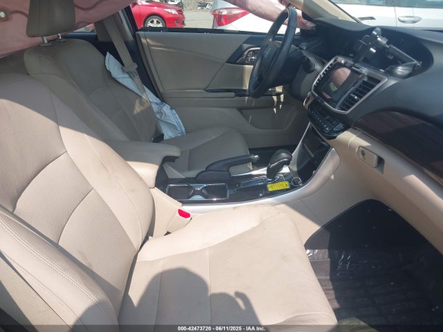 JHMCR6F75HC016651 Honda lfa1